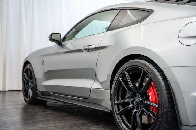 Used 2021 Ford Mustang Shelby GT500 w/ Technology Package RWD image 28