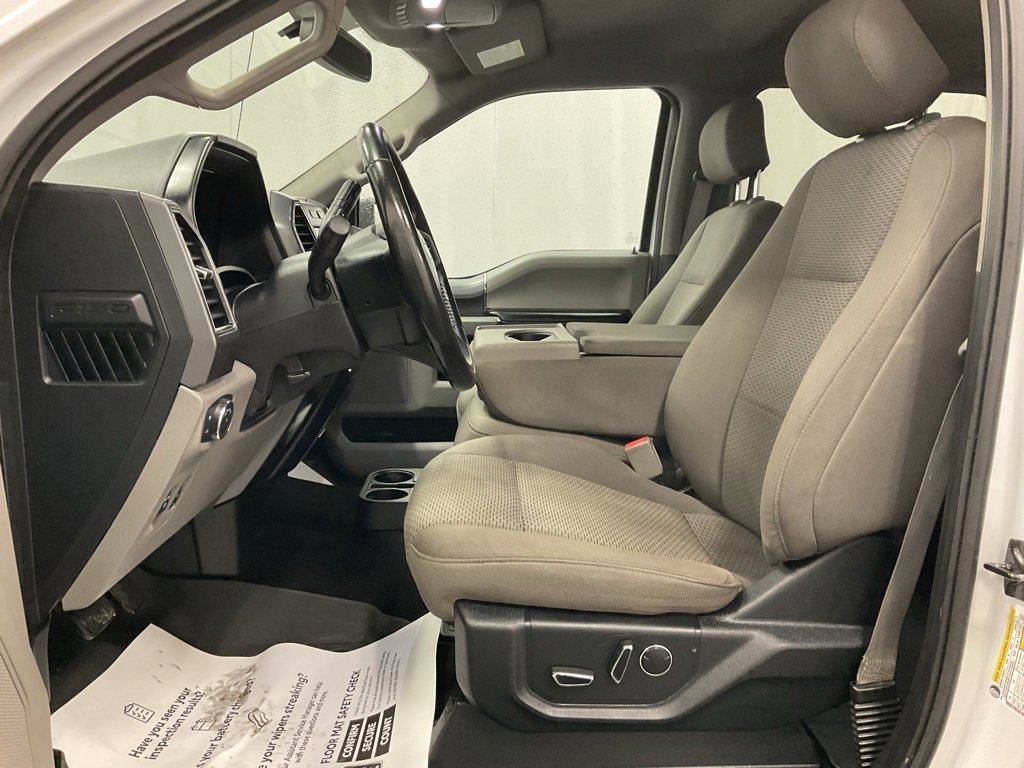 Used 2018 Ford F150 XLT w/ Equipment Group 302A Luxury image 9