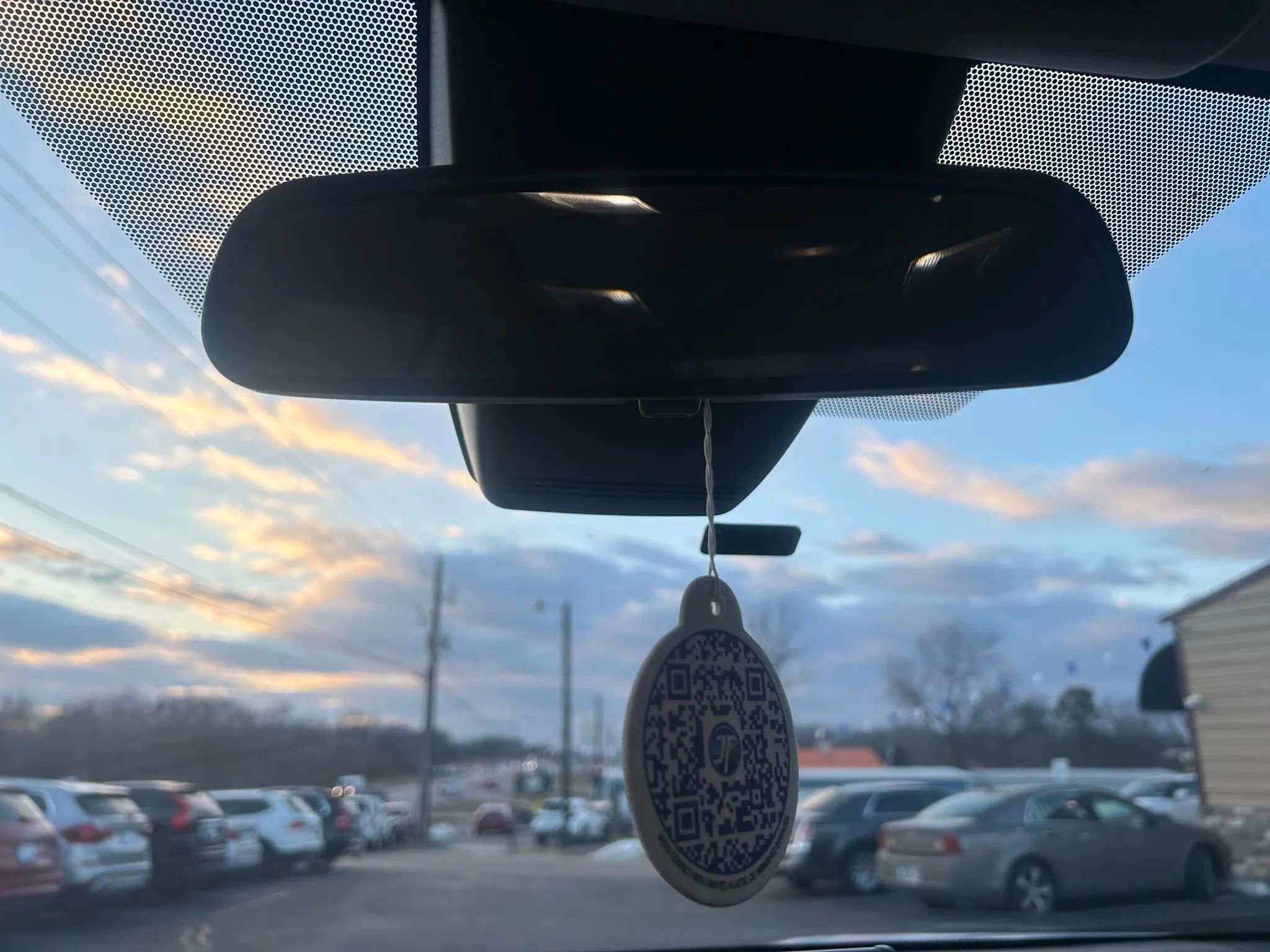 Used 2022 Toyota RAV4 LE image 33