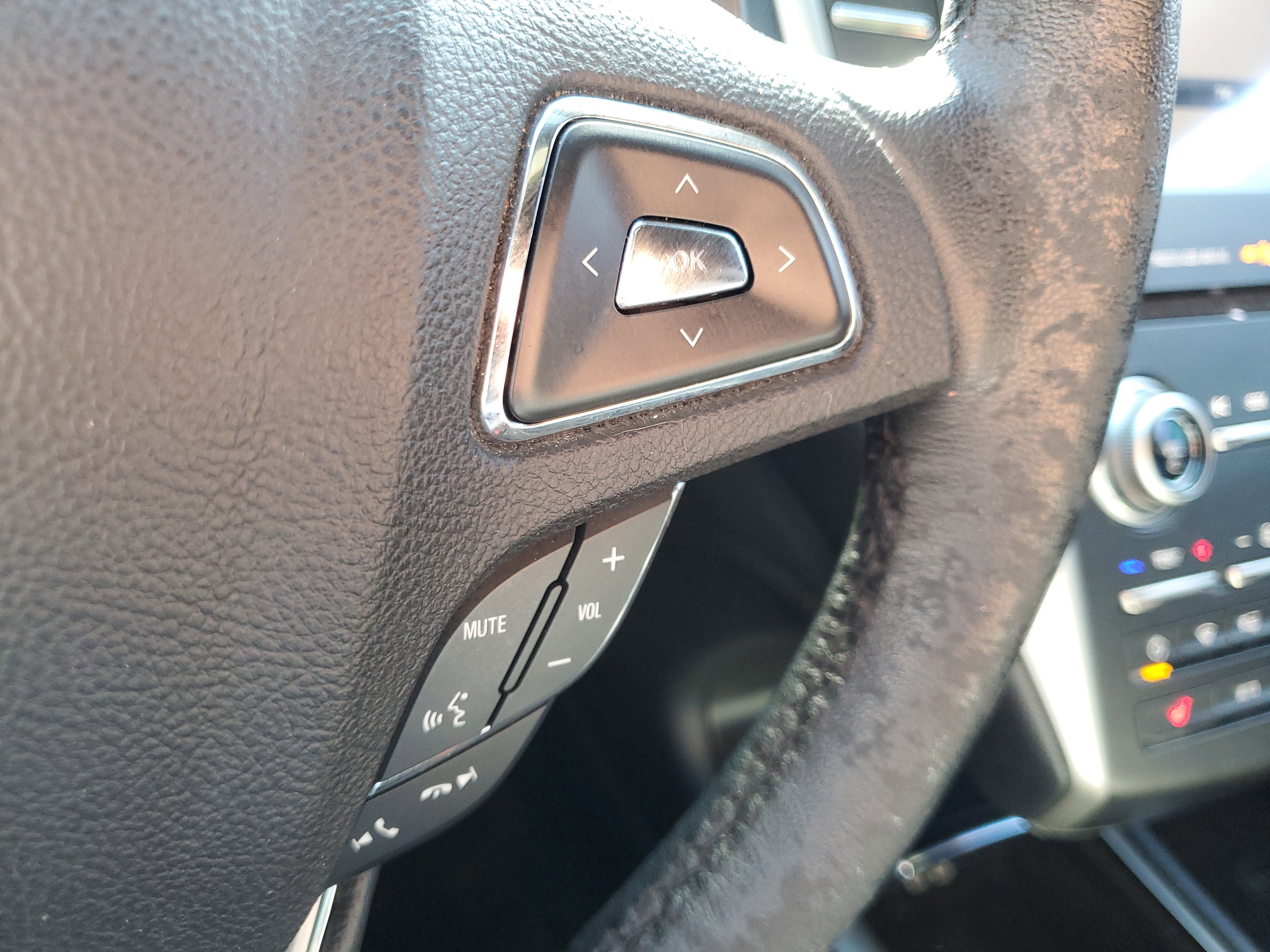 Used 2018 Lincoln MKC Premiere image 23