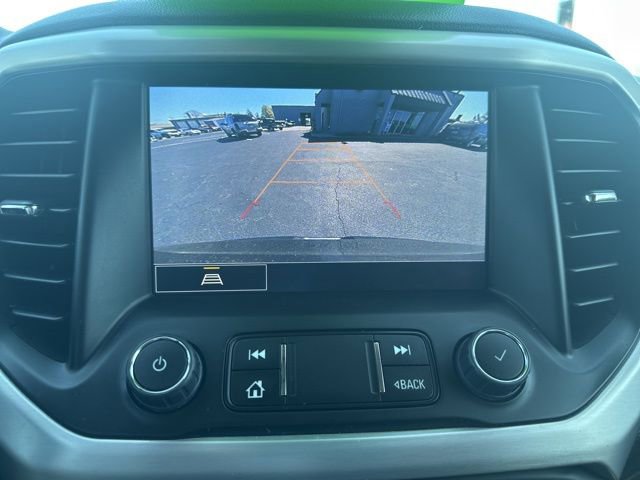 Used 2023 GMC Acadia SLT image 35