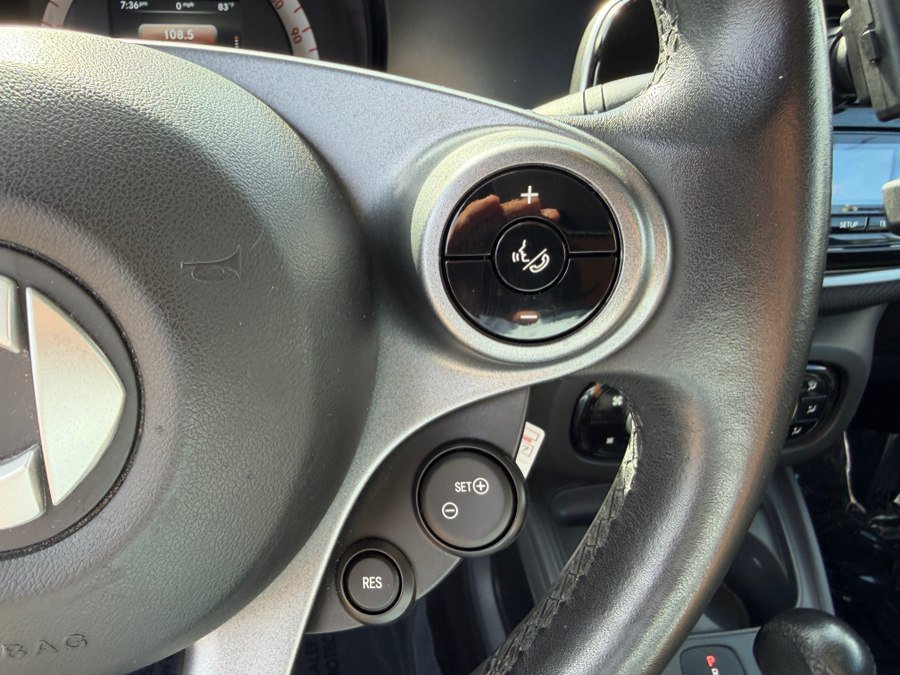 Used 2018 smart fortwo electric drive RWD image 14
