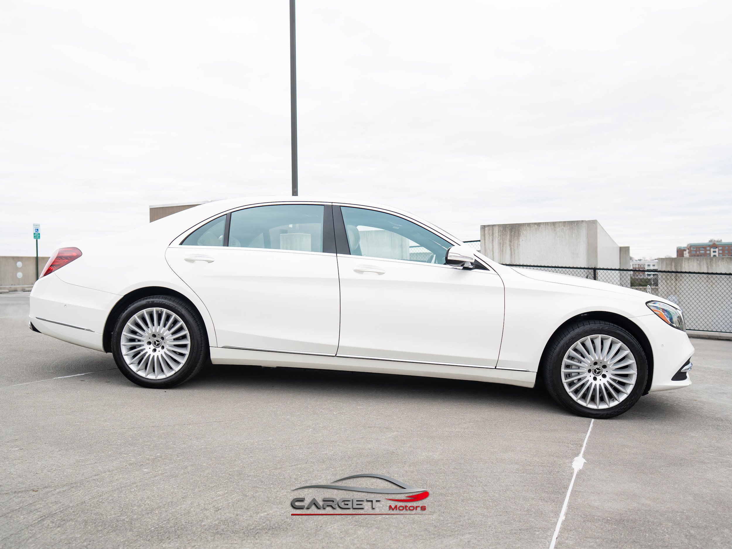 Used 2018 Mercedes-Benz S 560 Sedan image 8