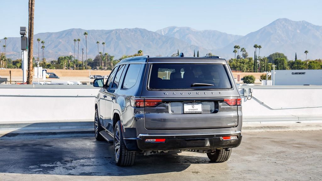 Certified 2024 Jeep Wagoneer Series II image 7
