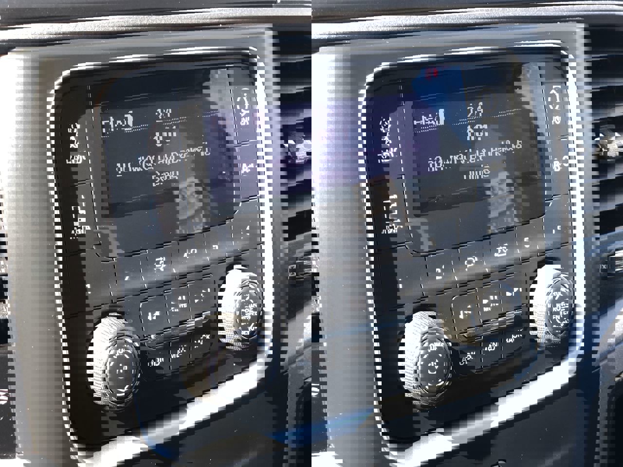 Used 2016 RAM 1500 Express image 19