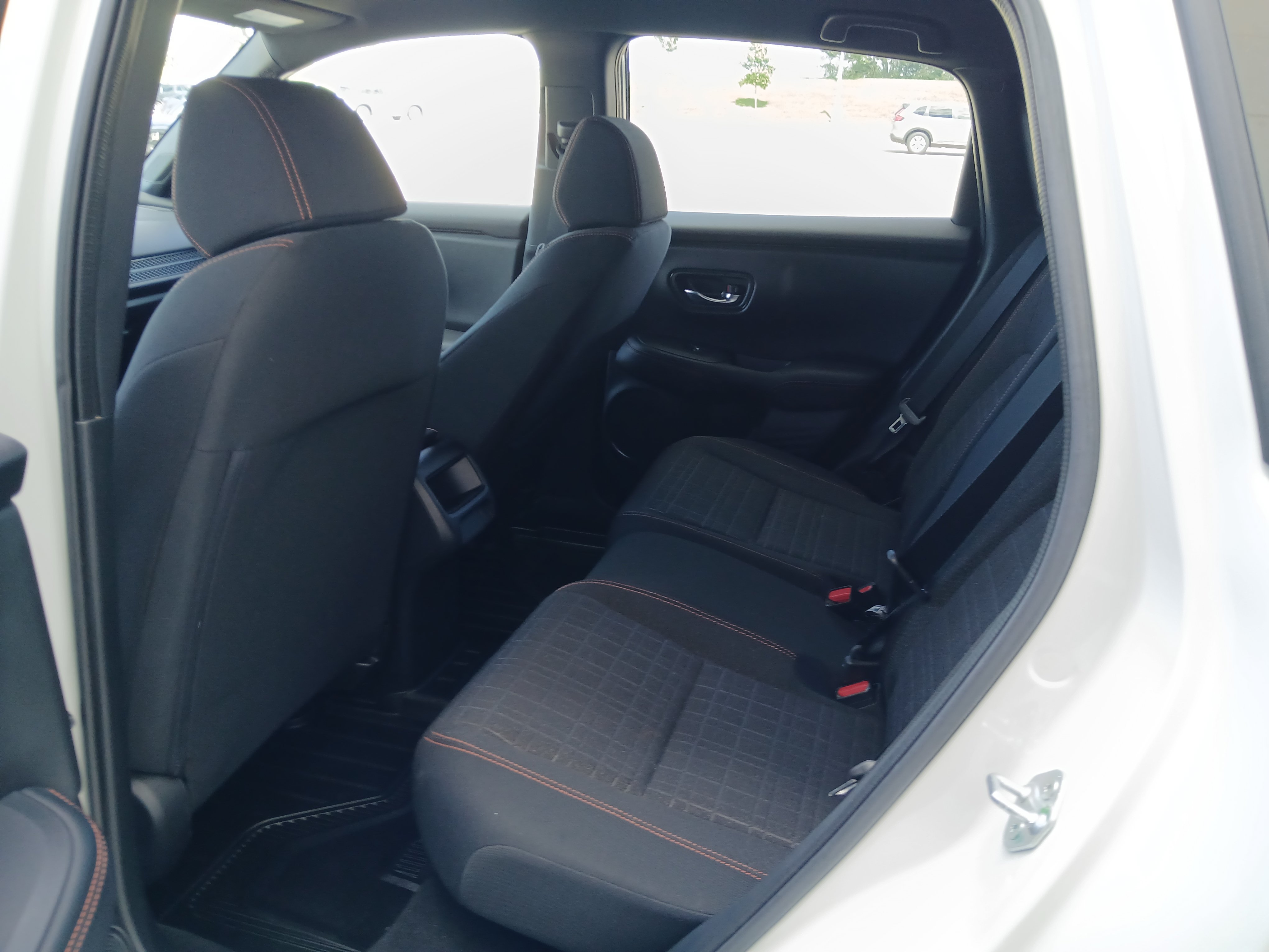 Used 2023 Honda HR-V Sport image 9