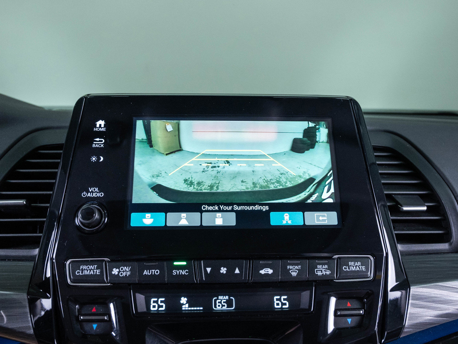 Used 2023 Honda Odyssey Elite image 25