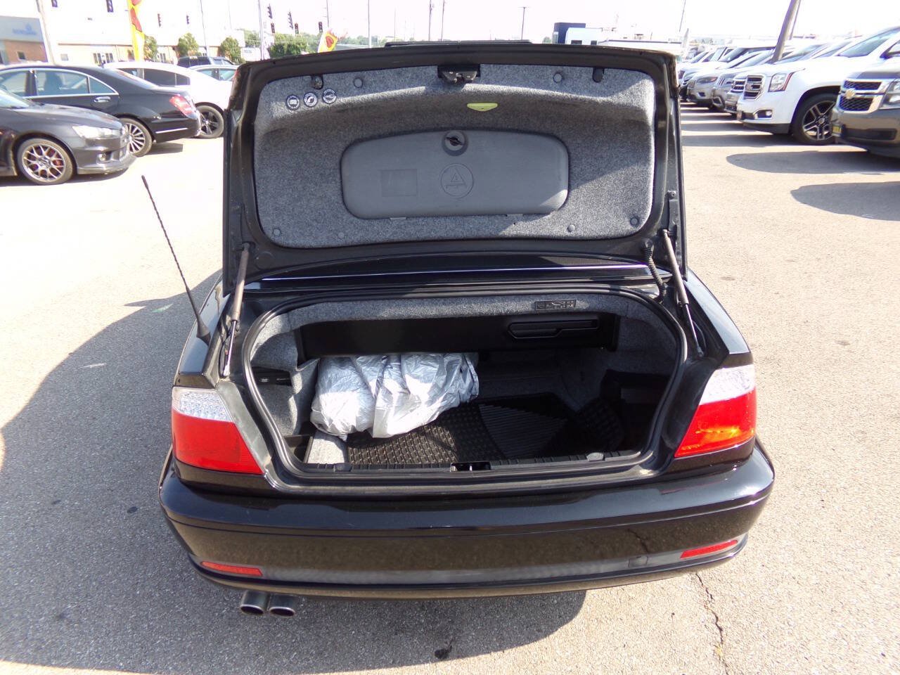 Used 2004 BMW 330Ci Convertible RWD image 26