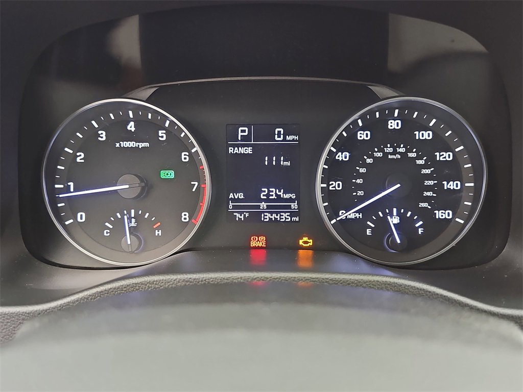 Used 2017 Hyundai Elantra SE image 25