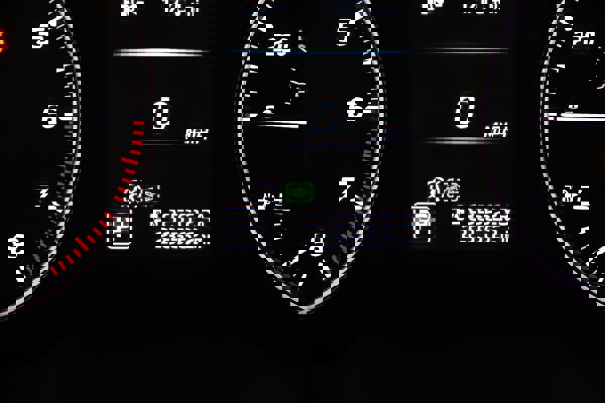 Used 2022 Subaru Outback Limited image 35