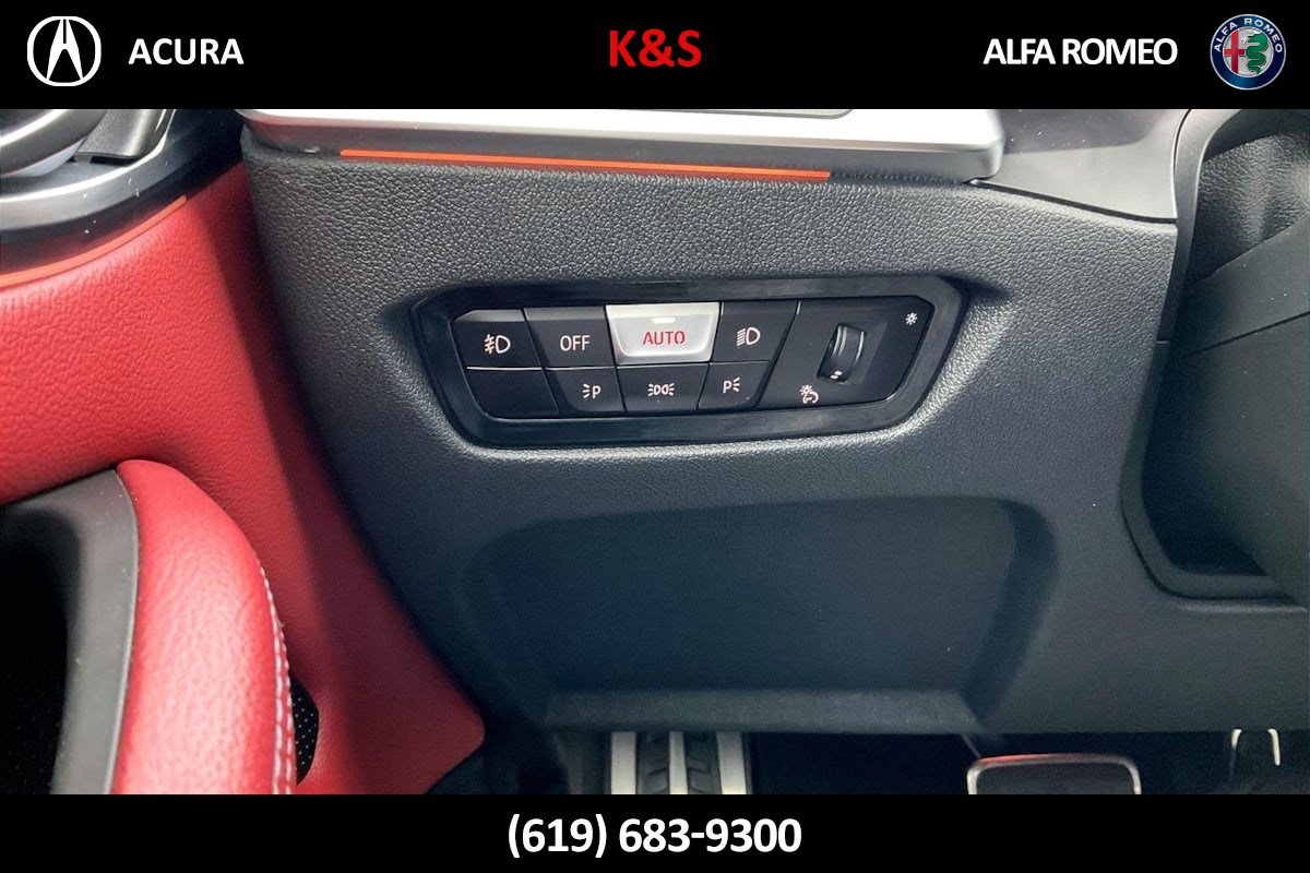 Used 2022 BMW 430i Coupe w/ M Sport Package RWD image 32
