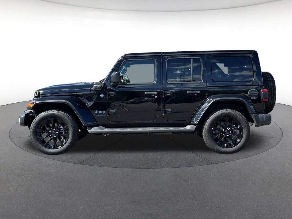 Certified 2025 Jeep Wrangler Unlimited Sahara AWD/4WD image 2