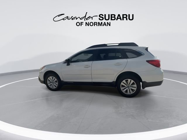 Used 2017 Subaru Outback 2.5i AWD/4WD image 6