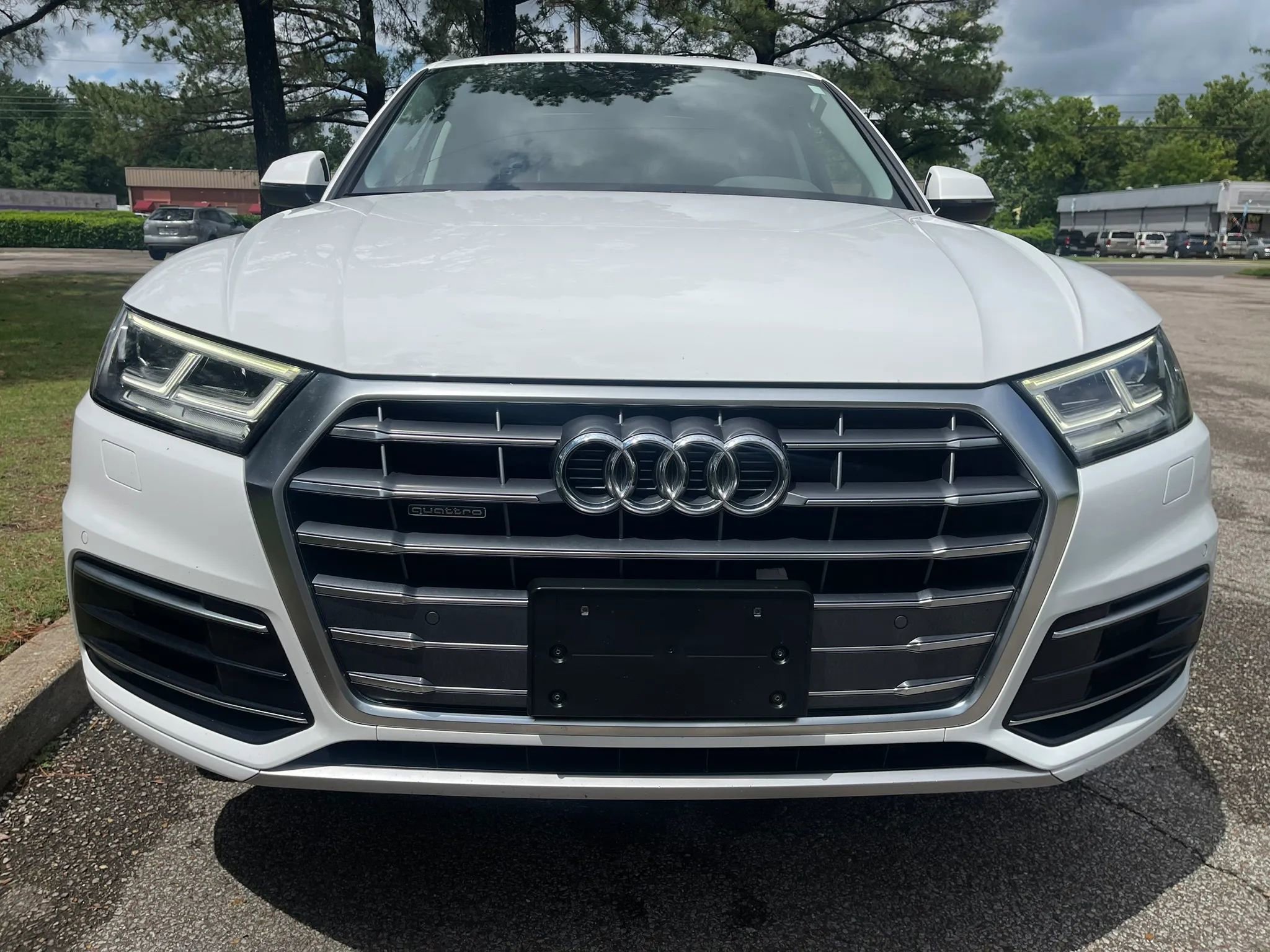 Used 2019 Audi Q5 Premium AWD/4WD image 8