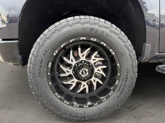 Used 2023 Chevrolet Silverado 1500 LT Trail Boss w/ Convenience Package II AWD/4WD image 8