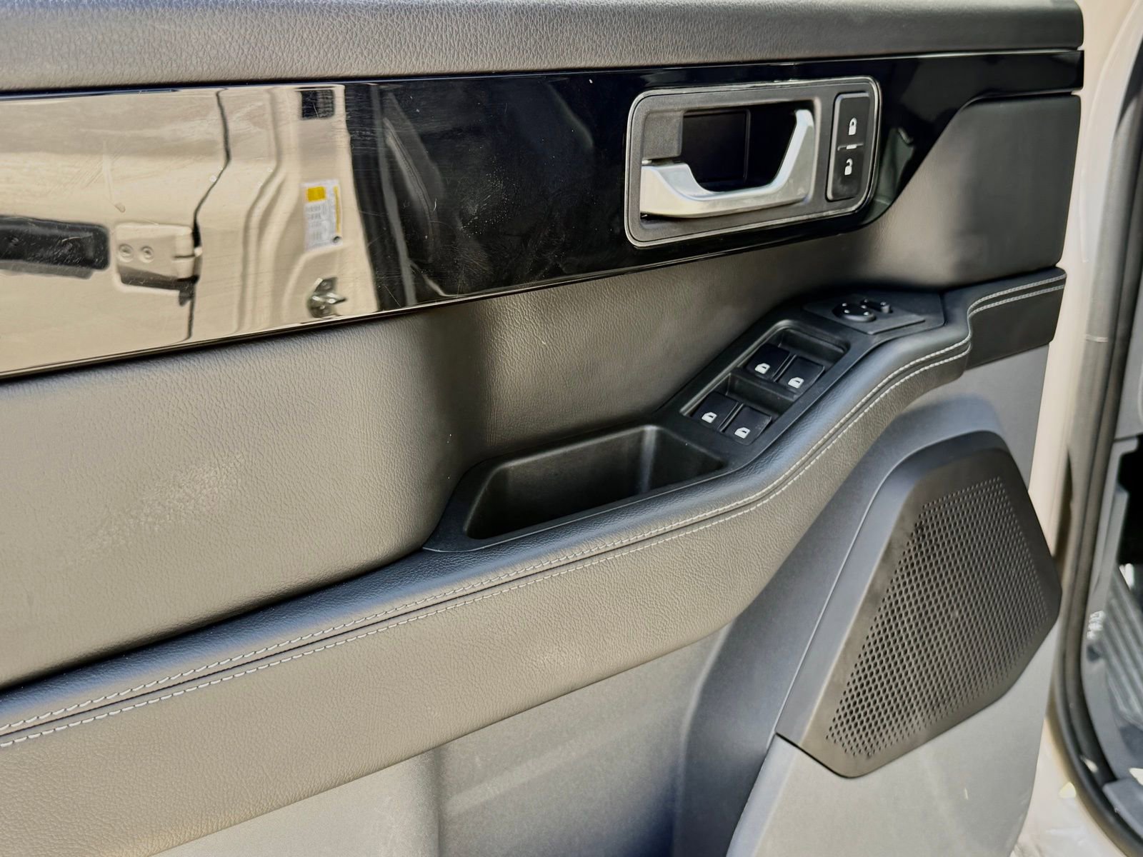 Used 2024 INEOS Grenadier AWD/4WD image 21