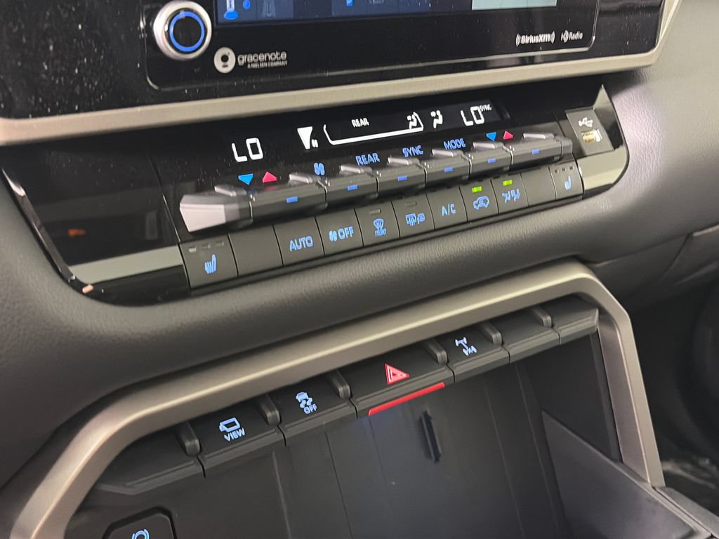 Used 2024 Toyota Sequoia TRD Pro AWD/4WD image 21