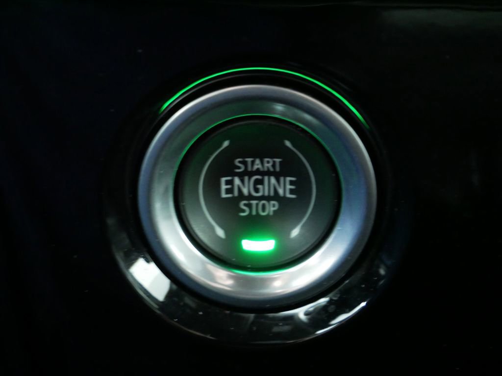 Used 2023 Chevrolet Silverado 1500 RST AWD/4WD image 32