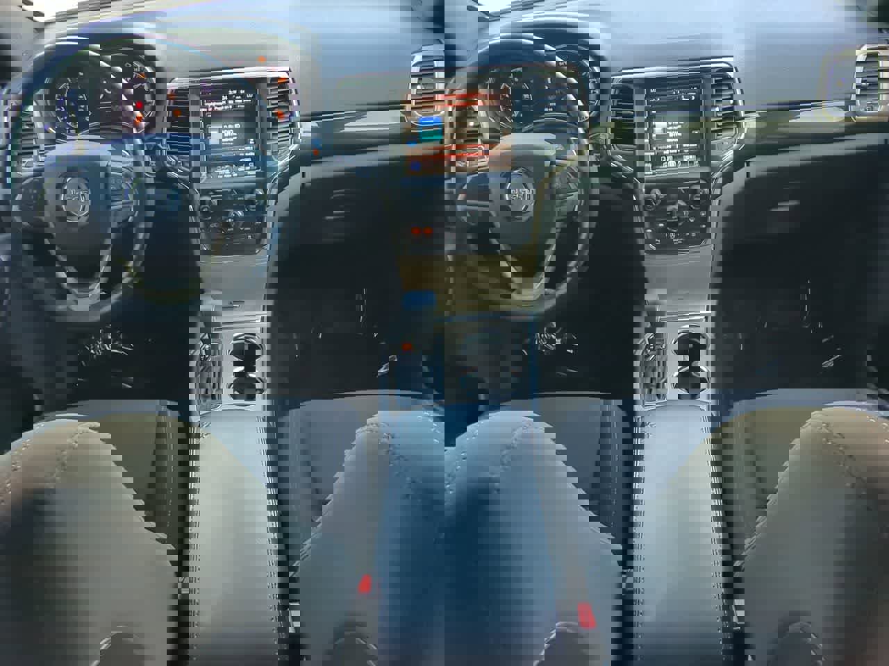 Used 2016 Jeep Grand Cherokee Laredo 75th Anniversary image 15