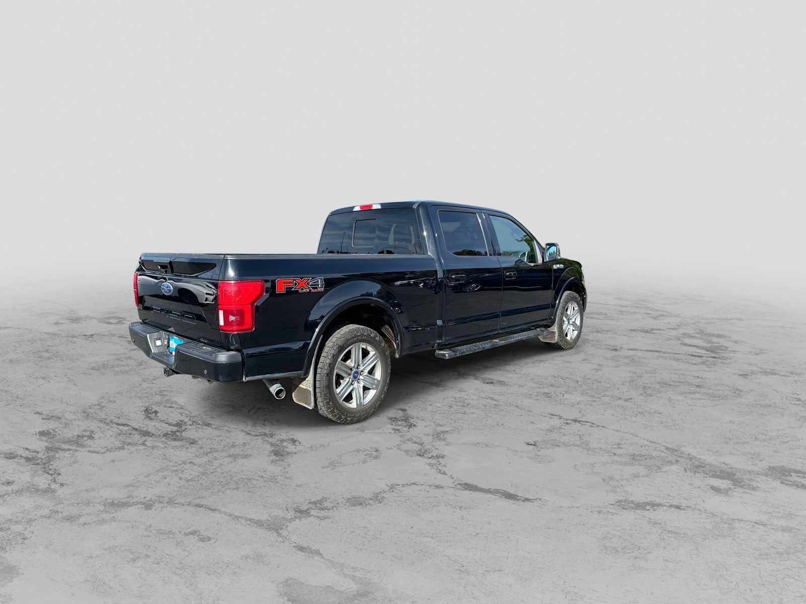 Used 2018 Ford F150 Lariat w/ Equipment Group 502A Luxury AWD/4WD image 8