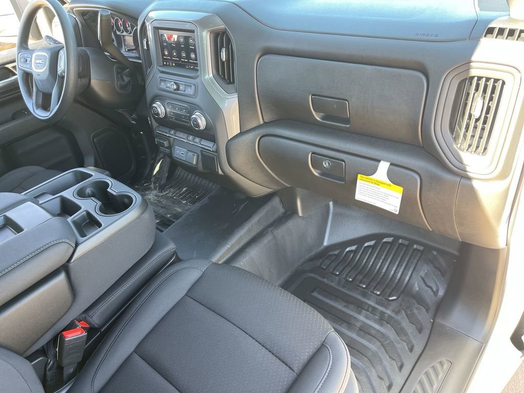Used 2026 GMC Sierra 2500 Pro image 30