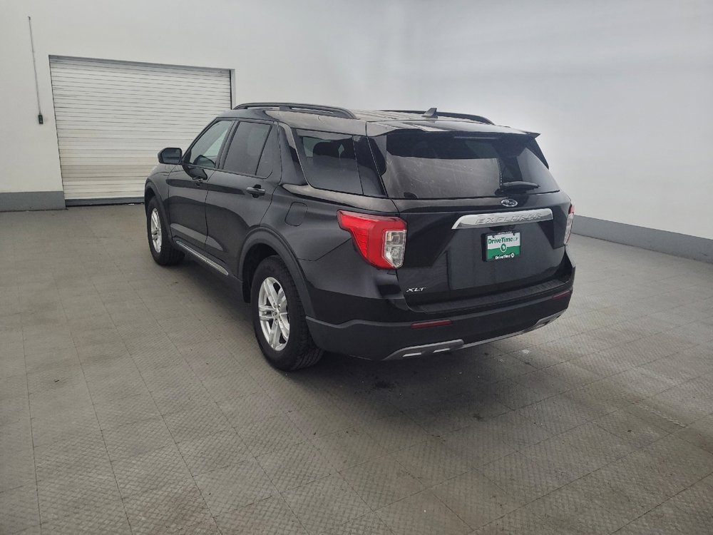 Used 2022 Ford Explorer XLT w/ Equipment Group 202A RWD image 5