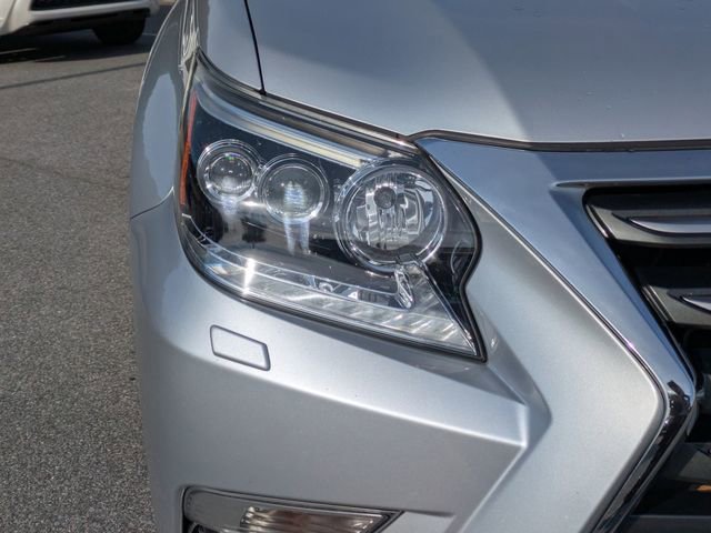 Used 2016 Lexus GX 460 w/ Premium Package AWD/4WD image 11