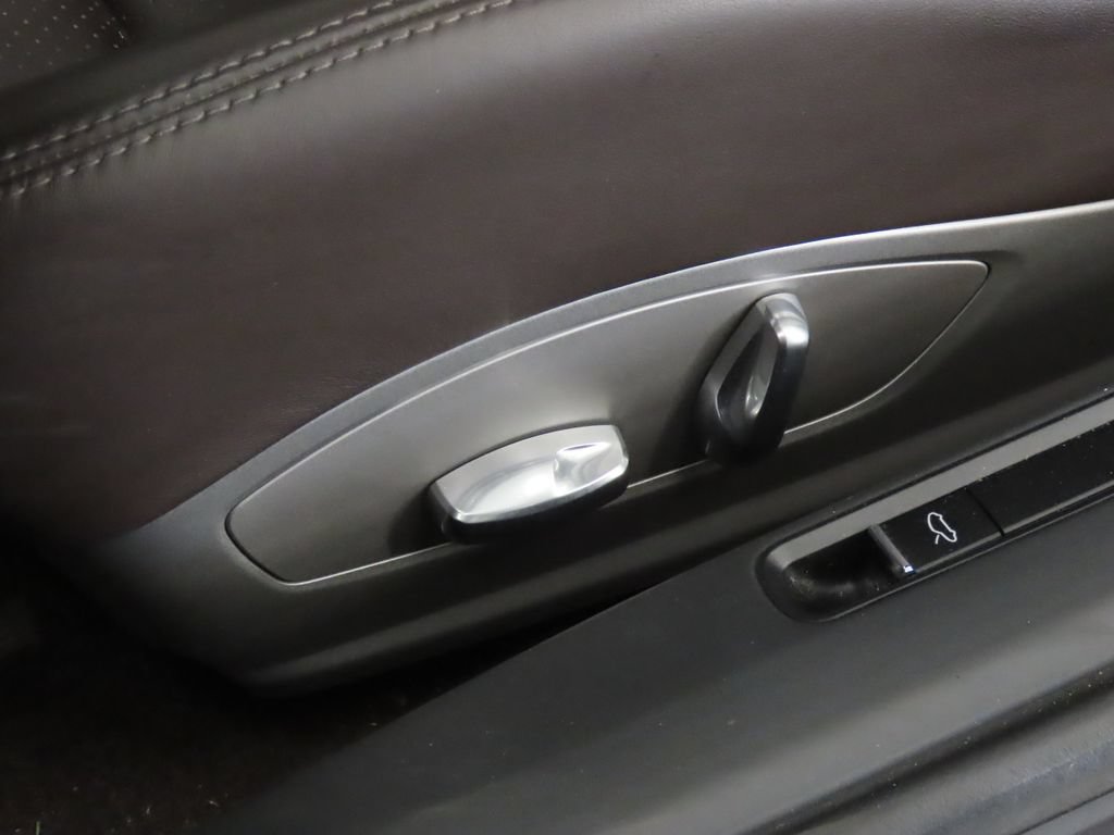 Used 2013 Porsche 911 Carrera S RWD image 36