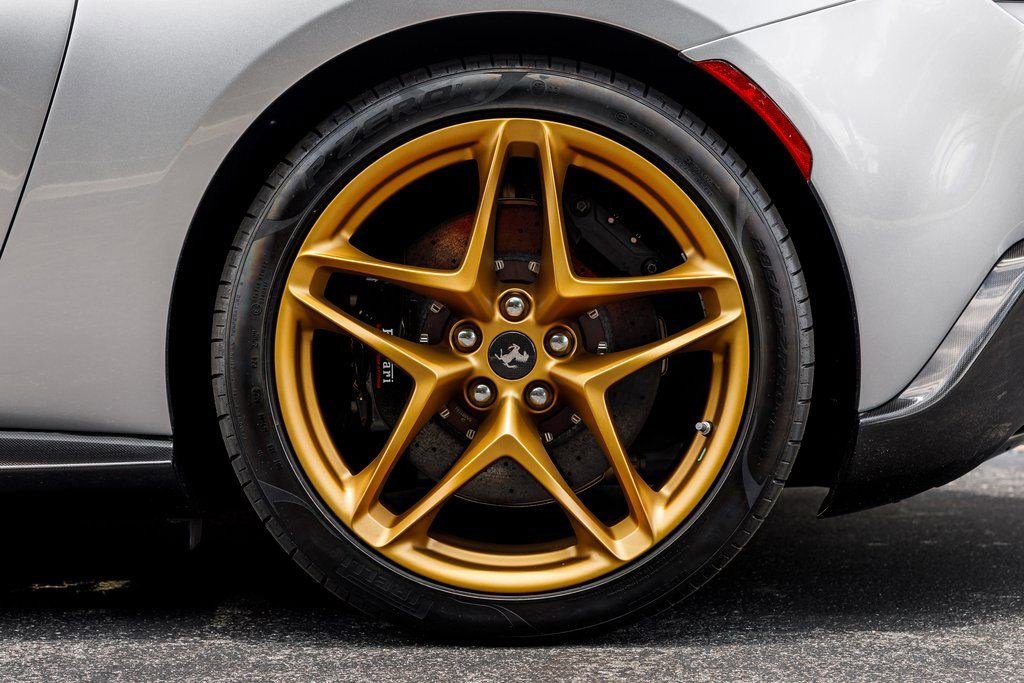 Used 2024 Ferrari Roma Spider image 13