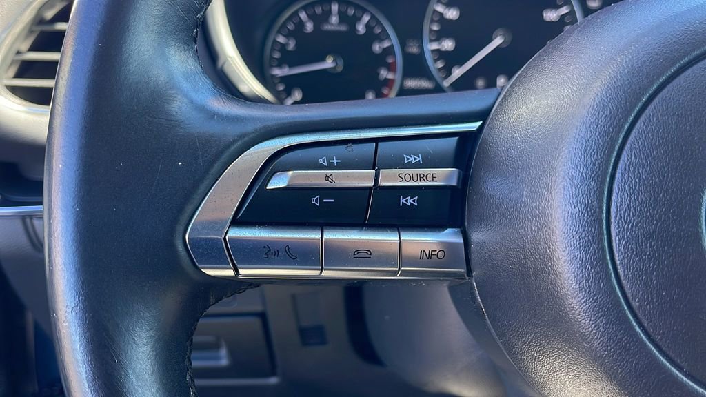 Used 2023 MAZDA MAZDA3 s image 25
