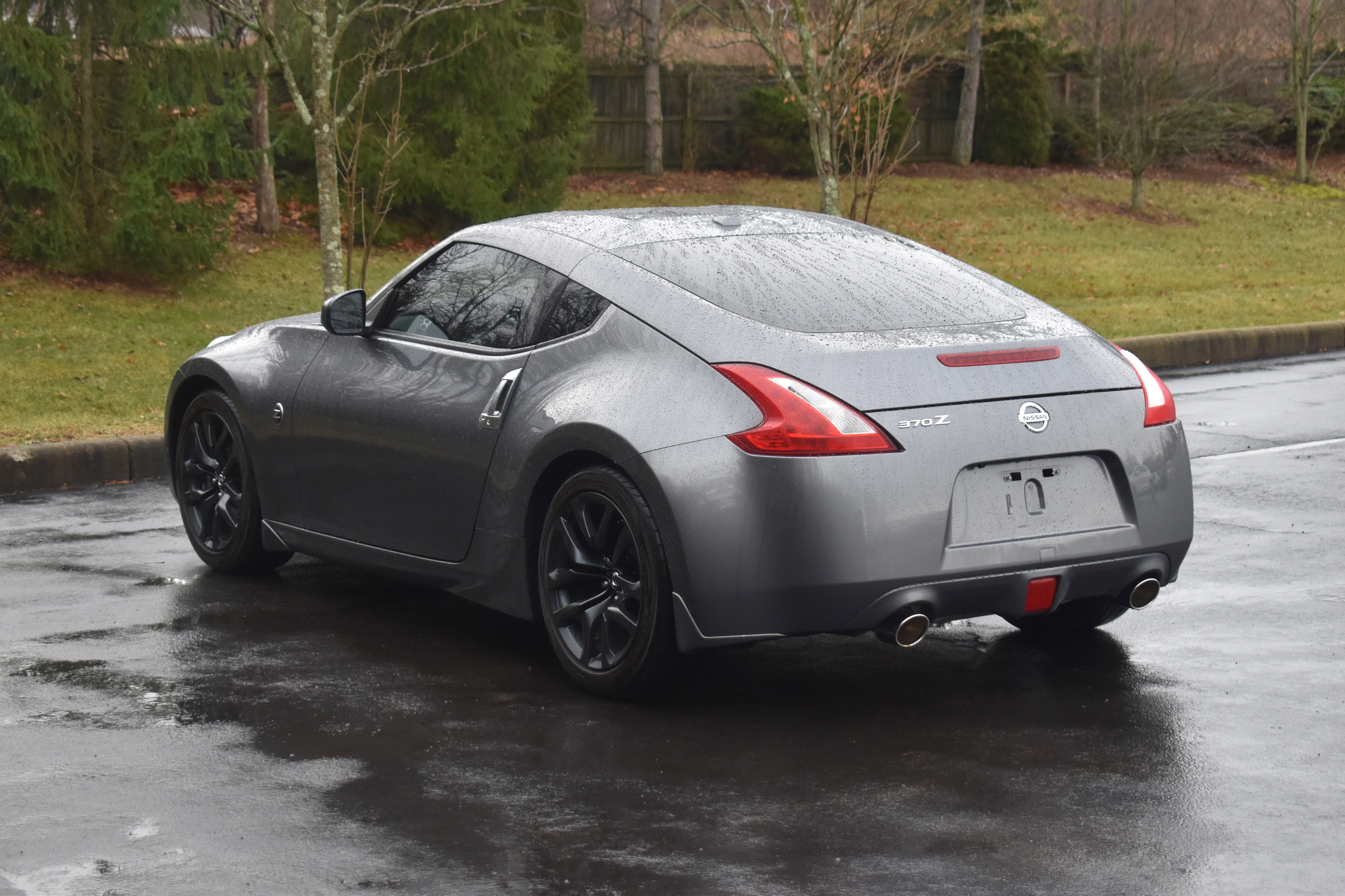 Used 2016 Nissan 370Z Touring image 29
