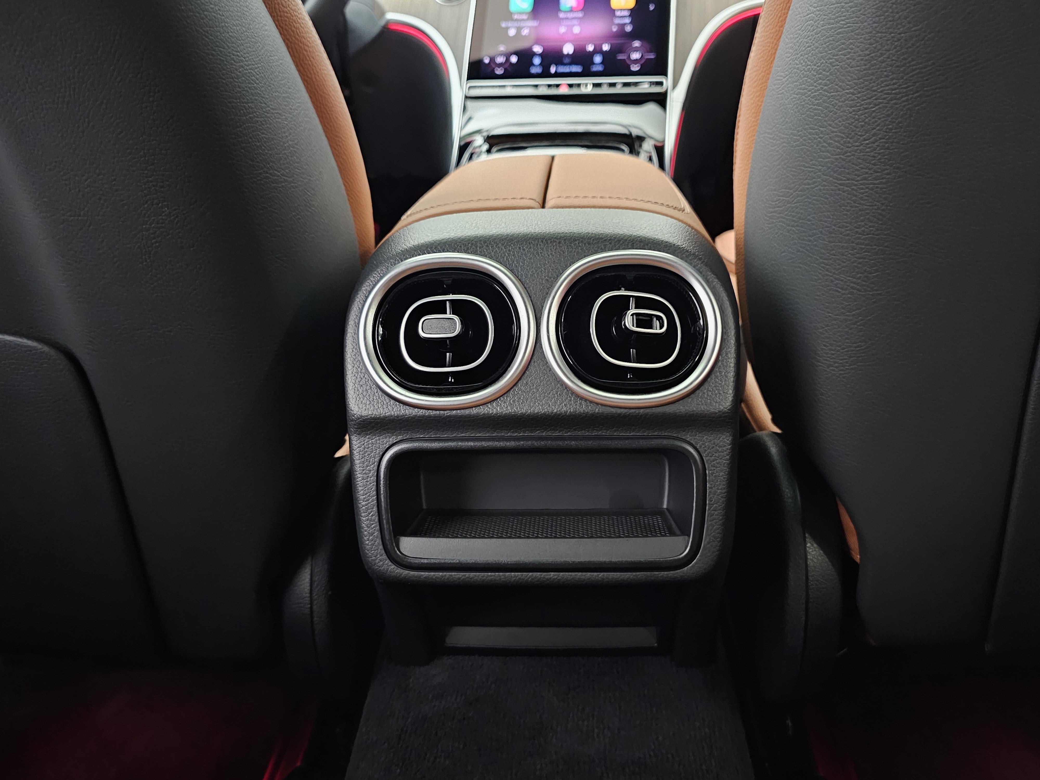 Certified 2025 Mercedes-Benz C 300 4MATIC Sedan image 29