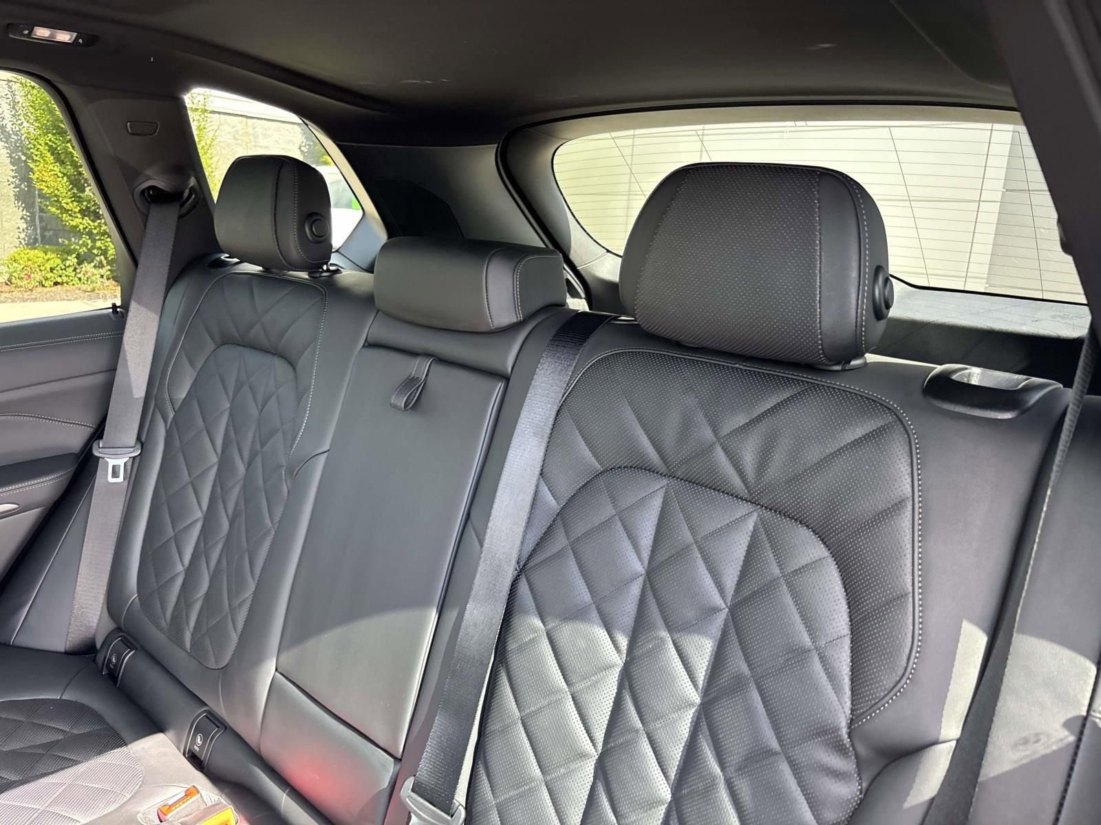 New 2026 BMW X5 xDrive40i w/ Climate Comfort Package image 27