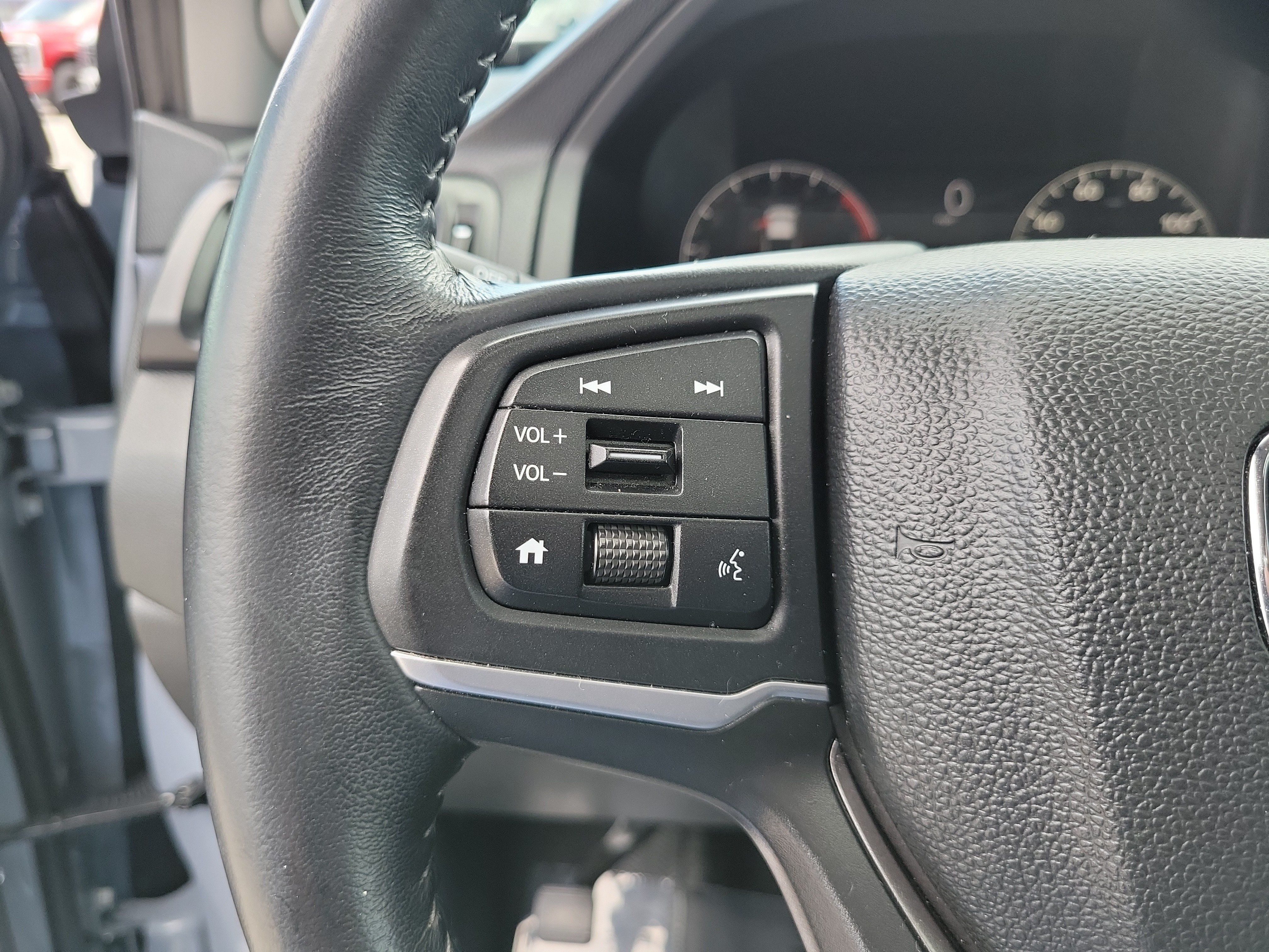 Used 2025 Honda Ridgeline RTL+ image 21