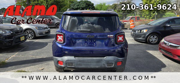 Used 2017 Jeep Renegade Altitude FWD image 4