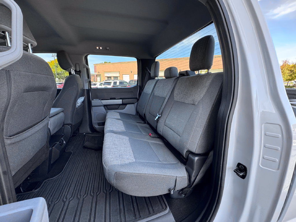 Used 2024 Ford F250 XLT w/ FX4 Off-Road Package AWD/4WD image 27