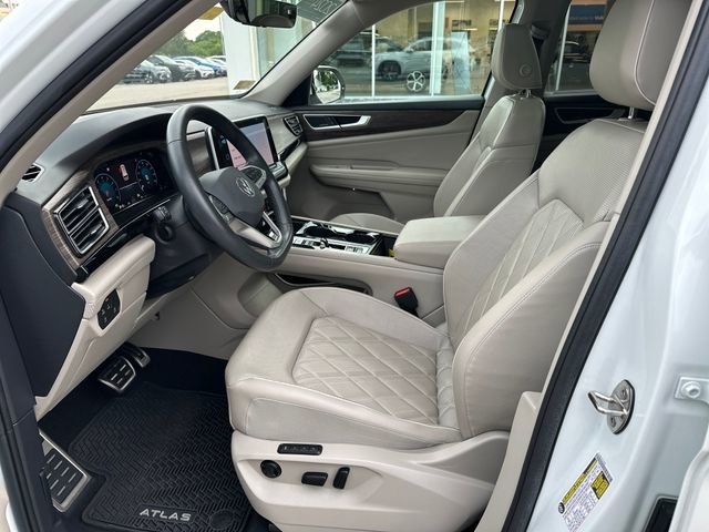 Used 2024 Volkswagen Atlas SEL Premium R-Line AWD/4WD image 14