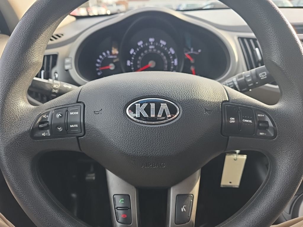 Used 2014 Kia Sportage LX image 9