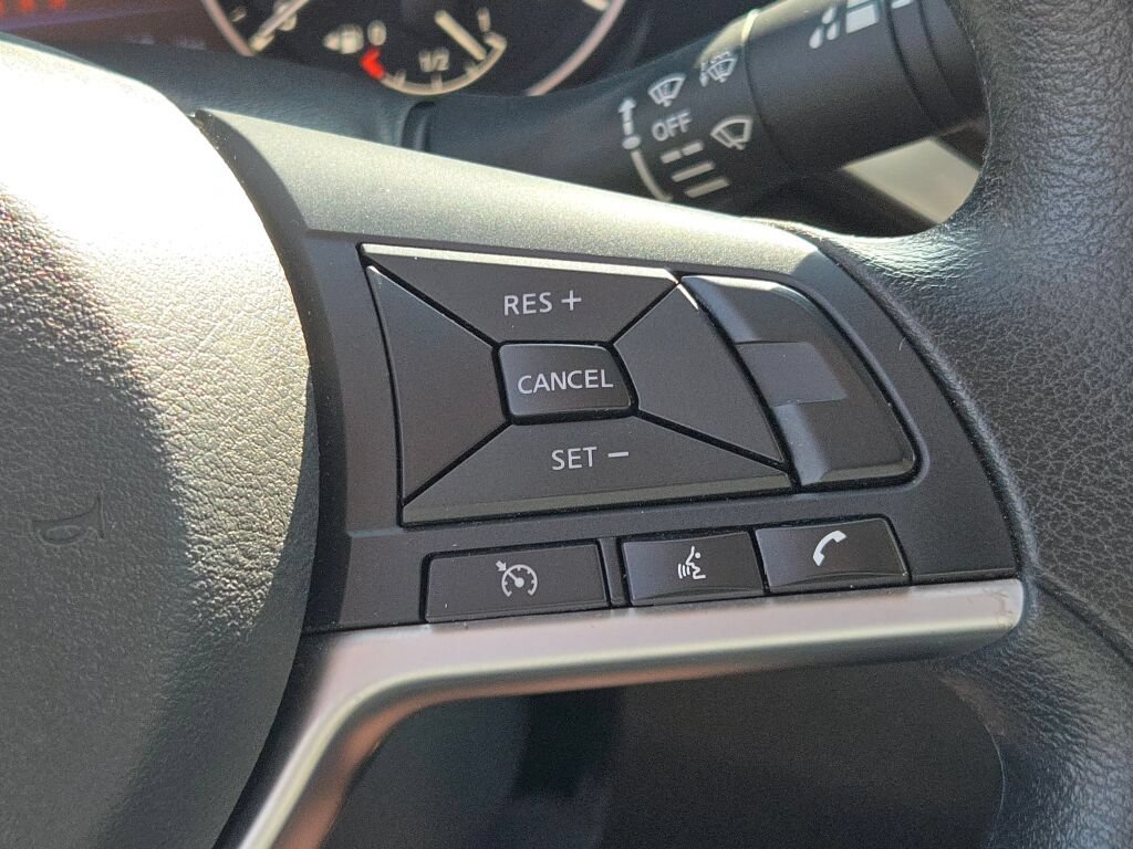 Used 2024 Nissan Altima 2.5 SV FWD image 13