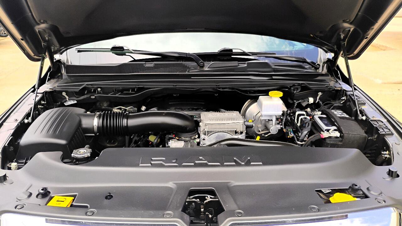 Used 2024 RAM 1500 Laramie image 25