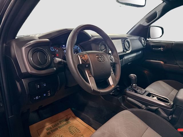 Used 2023 Toyota Tacoma TRD Sport w/ Advanced Technology Package image 10