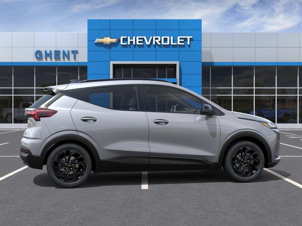 New 2027 Chevrolet Bolt RS w/ Technology Package FWD image 5