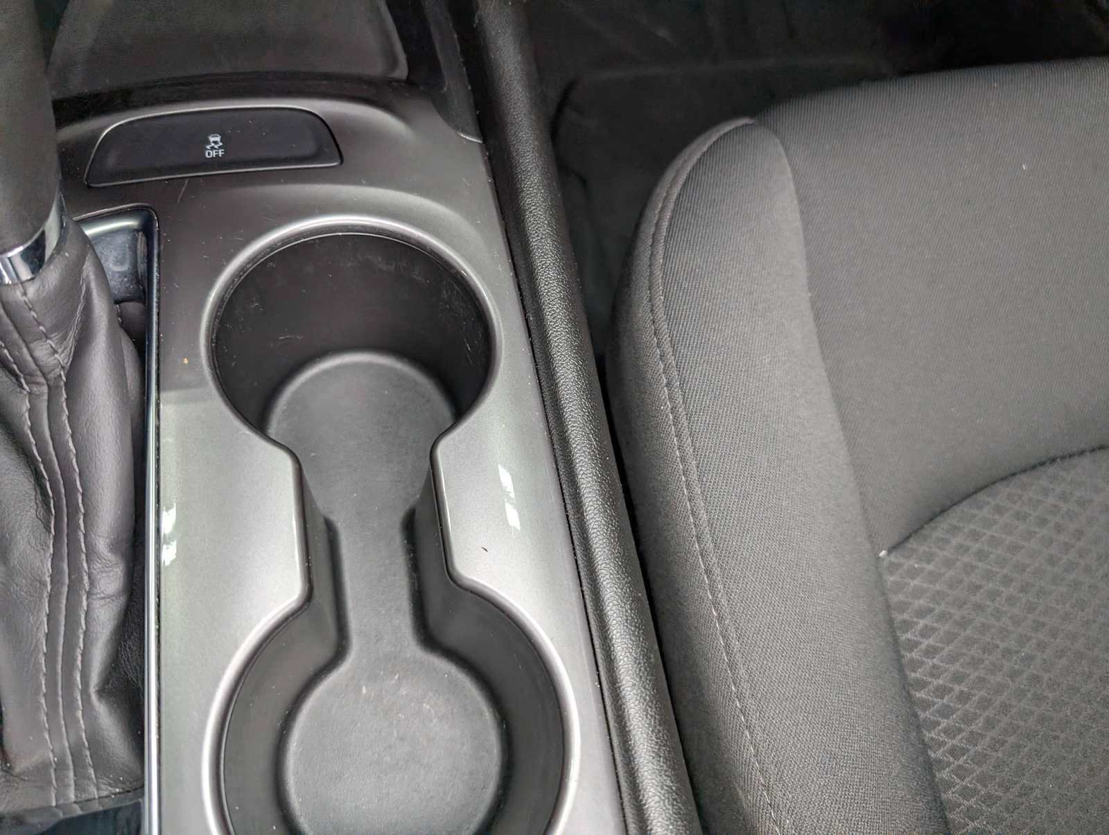 Used 2018 Chevrolet Malibu LS FWD image 25