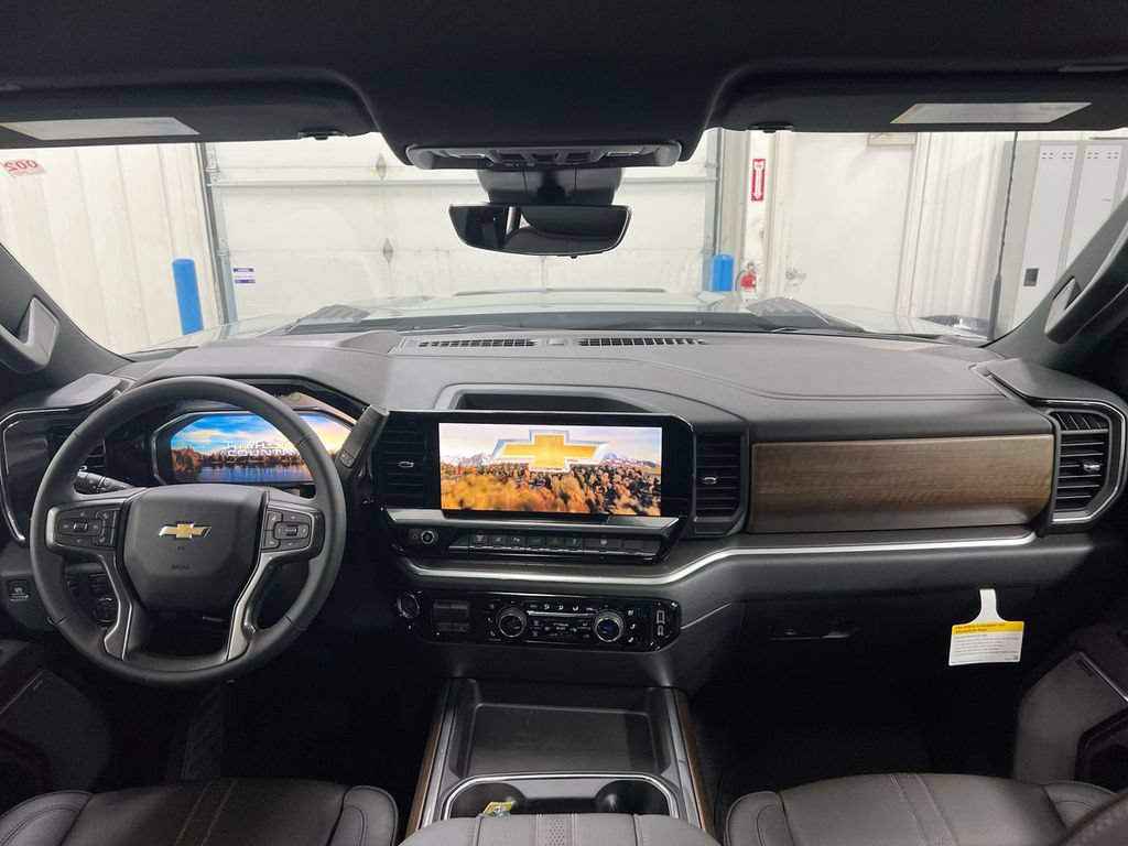 New 2026 Chevrolet Silverado 2500 High Country w/ Technology Package AWD/4WD image 10