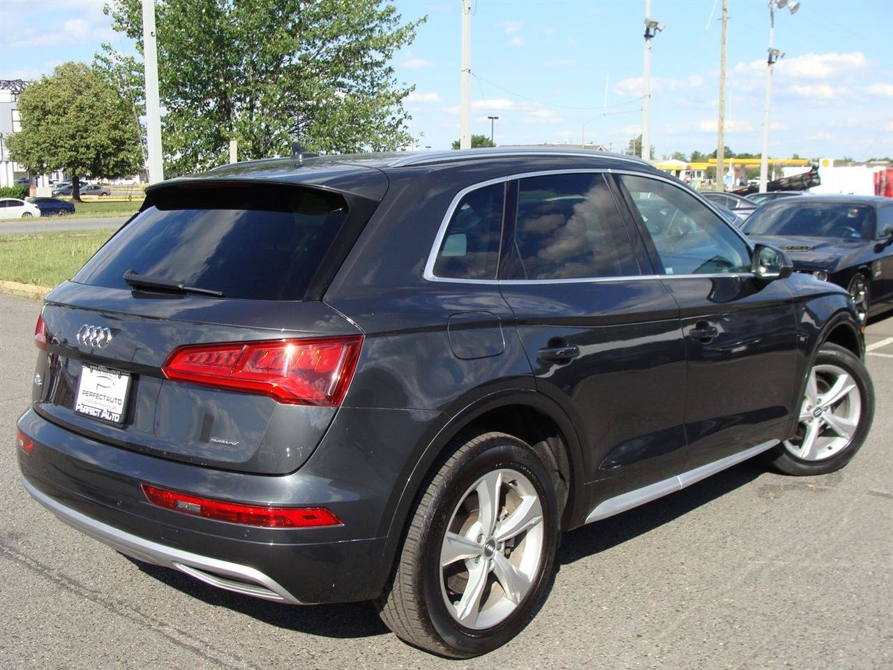 Used 2020 Audi Q5 2.0T Premium Plus AWD/4WD image 6
