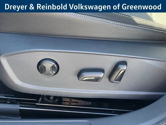 New 2026 Volkswagen Jetta SE image 29