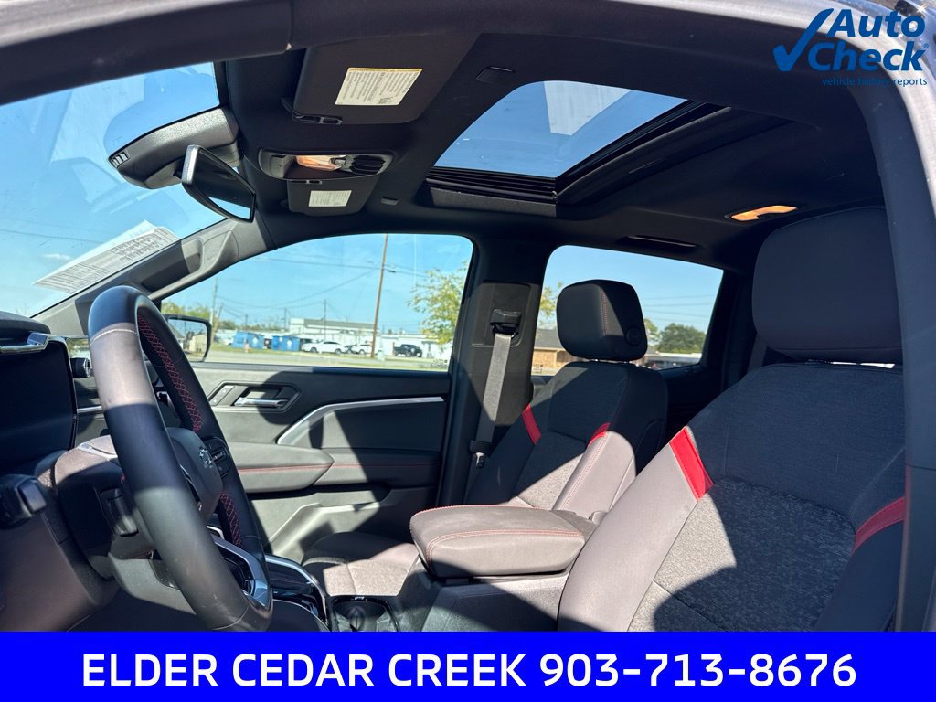 Used 2024 Chevrolet Colorado Z71 w/ Z71 Convenience Package 2 AWD/4WD image 13