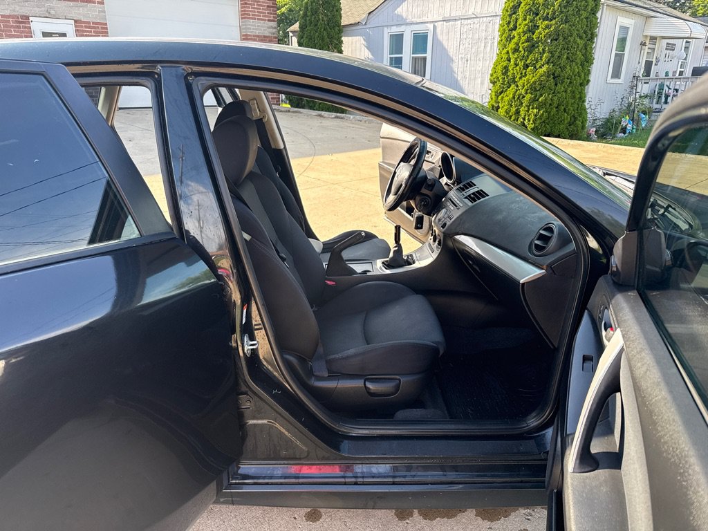 Used 2010 MAZDA MAZDA3 s Sport FWD image 11