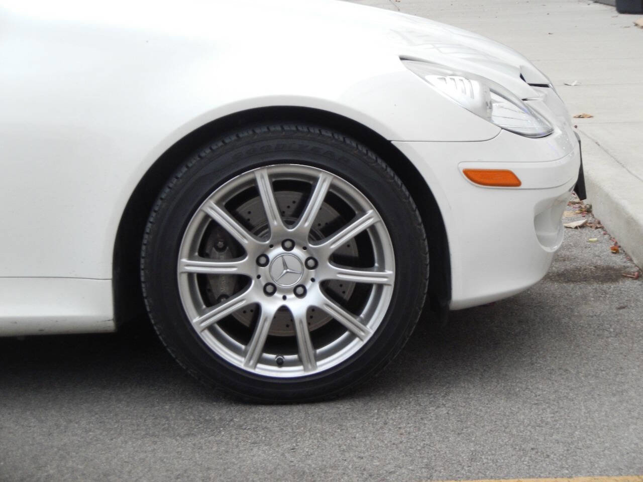 Used 2007 Mercedes-Benz SLK 350 image 22