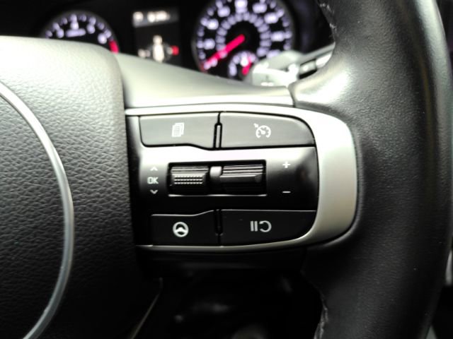 Used 2023 Kia K5 GT image 36